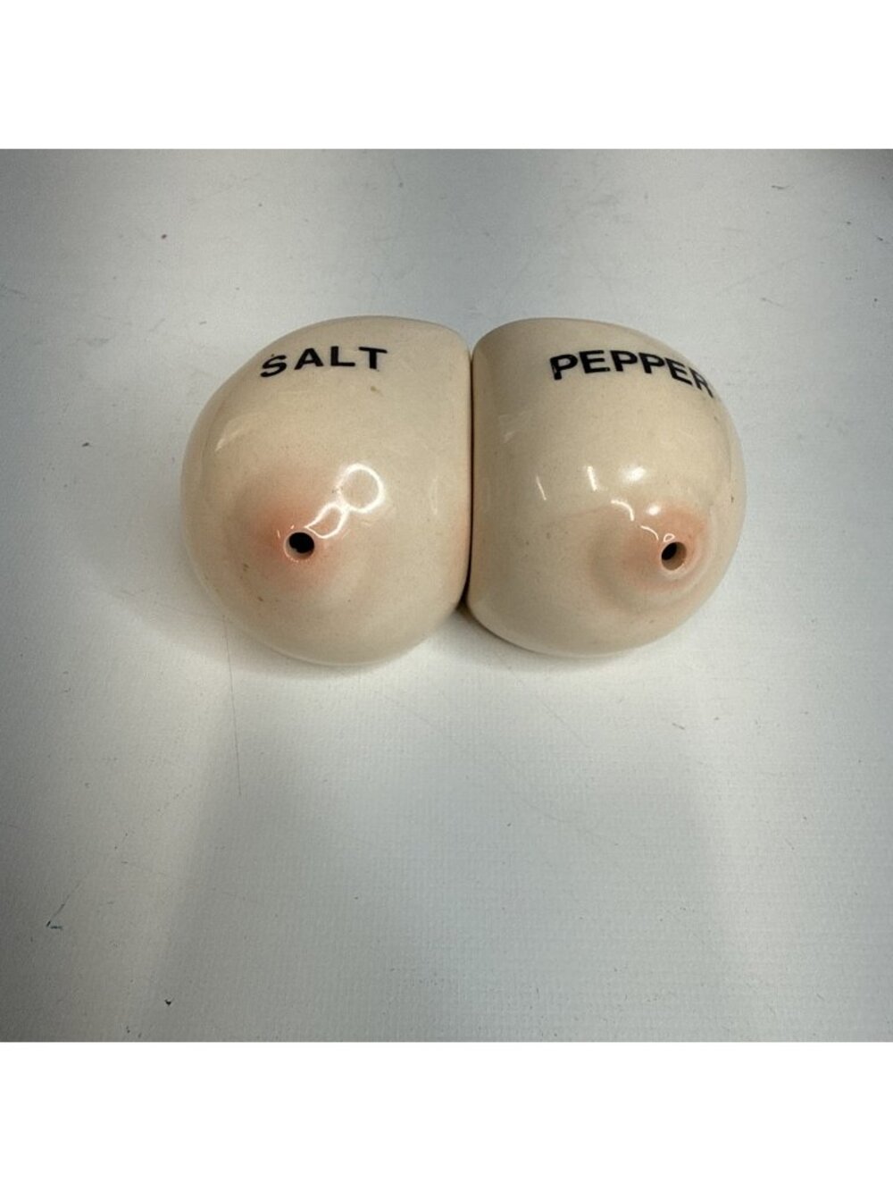 Novelty Boobs Salt Pepper Set RARE - LOOK